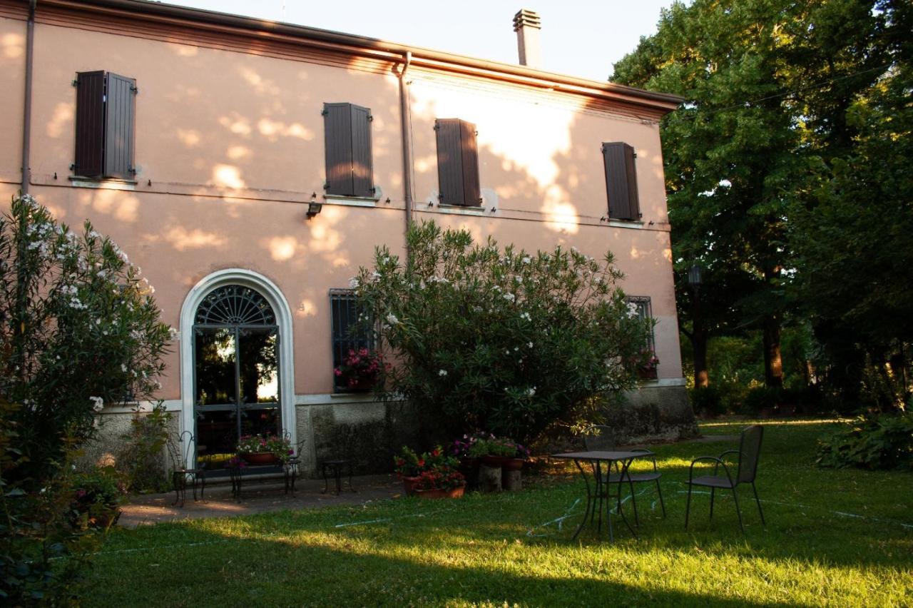 Ca Morari Bed & Breakfast Argenta Bagian luar foto